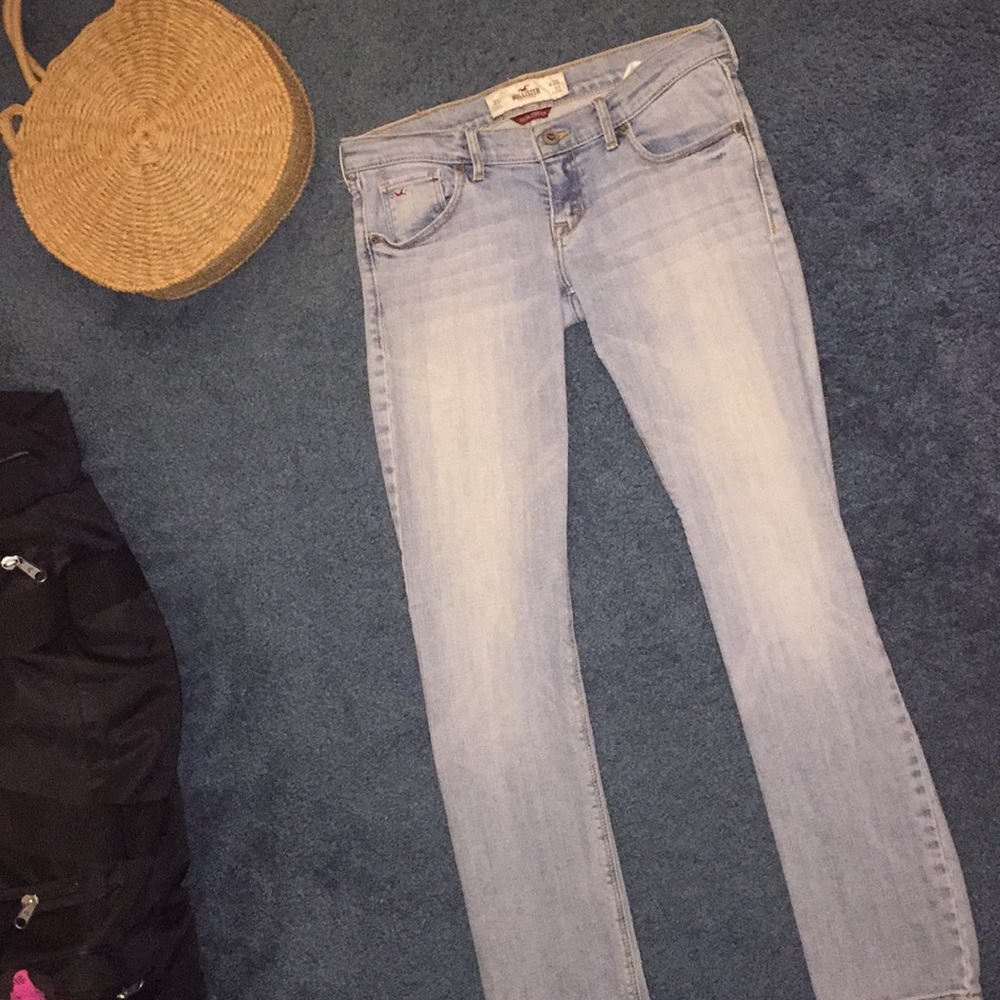 Hollister California light wash jeans